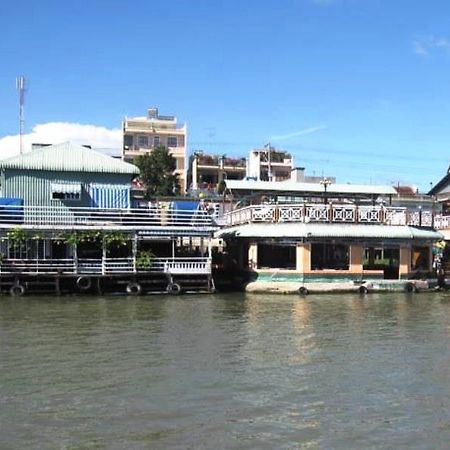 Floating Hotel Chau Doc Esterno foto